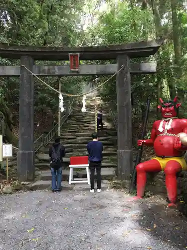 東霧島神社の鳥居