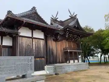 岩岡神社の本殿・本堂