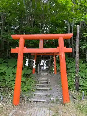 阿寒湖稲荷神社(北海道)