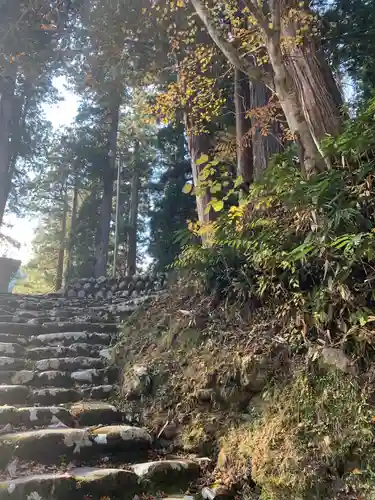白山中居神社のその他建物