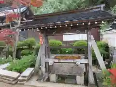 観音正寺の手水