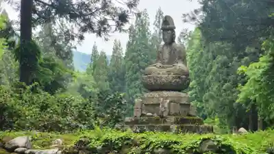 大日寺跡湯殿山神社(山形県)