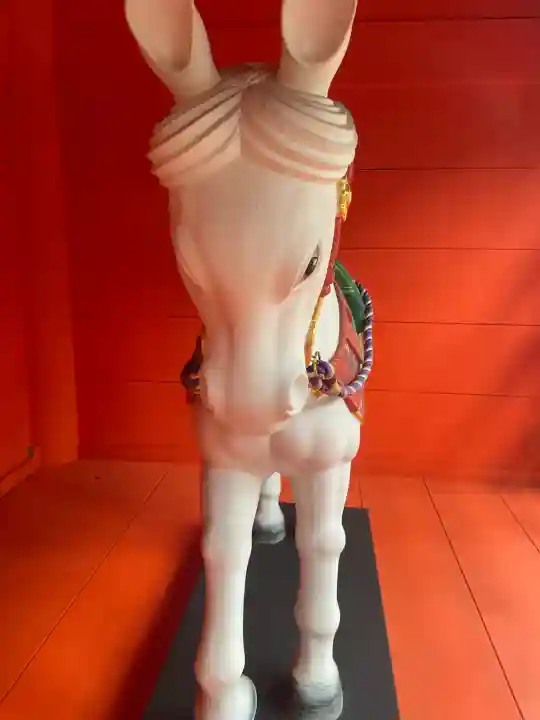 穴八幡宮の{uncategorized: "未分類", other: "その他", undefined: "問題あり", building: "その他建物", grave: "お墓", sacred_gate: "鳥居", guardian: "狛犬", statue: "像", buddha: "仏像", history: "歴史", nature: "自然", garden: "庭園", animal: "動物", pagoda: "塔", temizu: "手水舎", mountain_gate: "山門・神門", sanctuary: "本殿・本堂", subordinate: "末社・摂社", art: "芸術", scenery: "景色", jizo: "地蔵", ema: "絵馬", goshuin: "御朱印", omikuji: "おみくじ", items: "授与品その他", amulet: "お守り", goshuincho: "御朱印帳", eats: "食事", festival: "お祭り", votive_dance: "神楽", shichigosan: "七五三参", wedding: "結婚式", experience: "体験その他", initially: "初詣", around: "周辺", anti_infection: "感染症対策"}