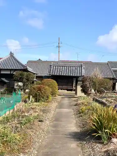 菩提寺の本殿・本堂