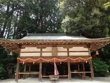 夜支布山口神社の本殿・本堂