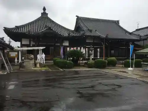 慈光寺の本殿・本堂