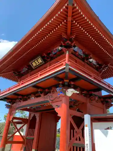 慶徳寺の山門