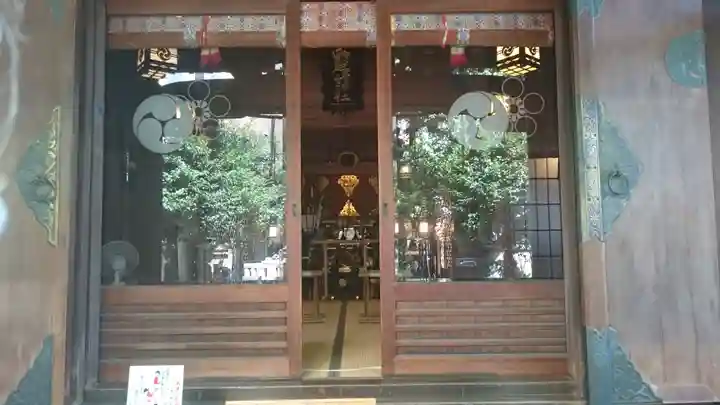 小野照崎神社の本殿・本堂