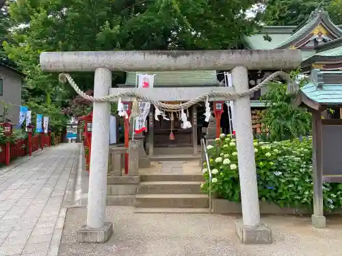 川越八幡宮の鳥居