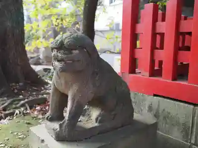 赤坂氷川神社の狛犬