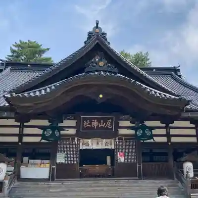 尾山神社の本殿・本堂
