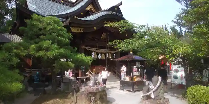 田村神社の本殿・本堂