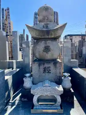 妙典寺の{uncategorized: "未分類", other: "その他", undefined: "問題あり", building: "その他建物", grave: "お墓", sacred_gate: "鳥居", guardian: "狛犬", statue: "像", buddha: "仏像", history: "歴史", nature: "自然", garden: "庭園", animal: "動物", pagoda: "塔", temizu: "手水舎", mountain_gate: "山門・神門", sanctuary: "本殿・本堂", subordinate: "末社・摂社", art: "芸術", scenery: "景色", jizo: "地蔵", ema: "絵馬", goshuin: "御朱印", omikuji: "おみくじ", items: "授与品その他", amulet: "お守り", goshuincho: "御朱印帳", eats: "食事", festival: "お祭り", votive_dance: "神楽", shichigosan: "七五三参", wedding: "結婚式", experience: "体験その他", initially: "初詣", around: "周辺", anti_infection: "感染症対策"}