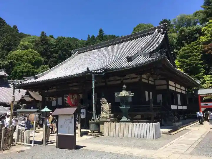 柳谷観音 楊谷寺の本殿・本堂