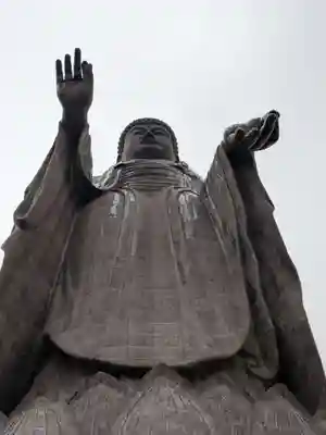 東本願寺本廟 牛久浄苑（牛久大仏）(茨城県)