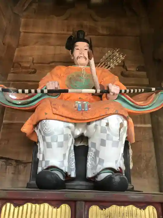 金華山黄金山神社の像