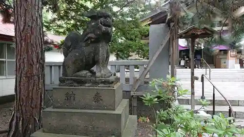 彌彦神社　(伊夜日子神社)の狛犬