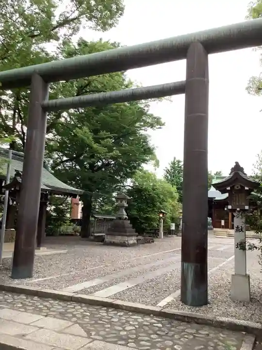 溝旗神社(肇國神社)の鳥居