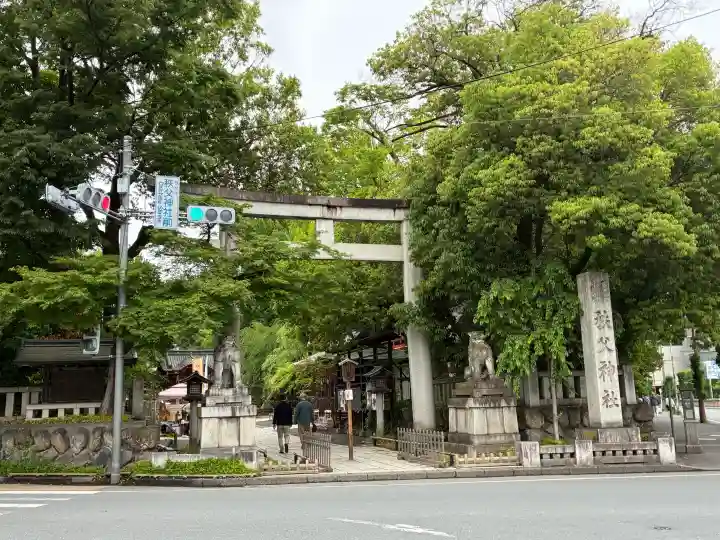 秩父神社の{uncategorized: "未分類", other: "その他", undefined: "問題あり", building: "その他建物", grave: "お墓", sacred_gate: "鳥居", guardian: "狛犬", statue: "像", buddha: "仏像", history: "歴史", nature: "自然", garden: "庭園", animal: "動物", pagoda: "塔", temizu: "手水舎", mountain_gate: "山門・神門", sanctuary: "本殿・本堂", subordinate: "末社・摂社", art: "芸術", scenery: "景色", jizo: "地蔵", ema: "絵馬", goshuin: "御朱印", omikuji: "おみくじ", items: "授与品その他", amulet: "お守り", goshuincho: "御朱印帳", eats: "食事", festival: "お祭り", votive_dance: "神楽", shichigosan: "七五三参", wedding: "結婚式", experience: "体験その他", initially: "初詣", around: "周辺", anti_infection: "感染症対策"}