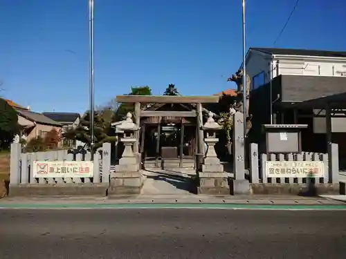 八剣社の鳥居