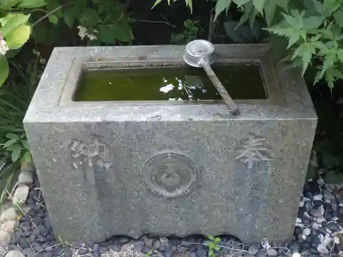 大島稲荷神社の手水