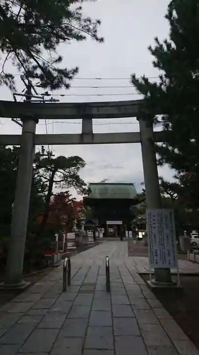 白山神社の鳥居