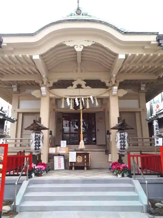 矢先稲荷神社の本殿・本堂