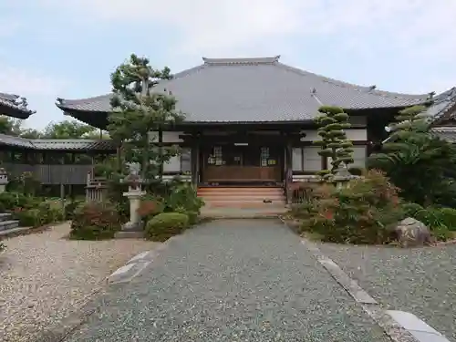 松明院の本殿・本堂