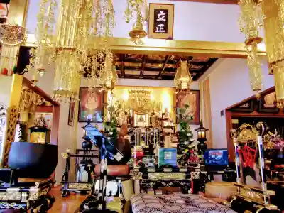 光胤山 大野本光寺の本殿・本堂