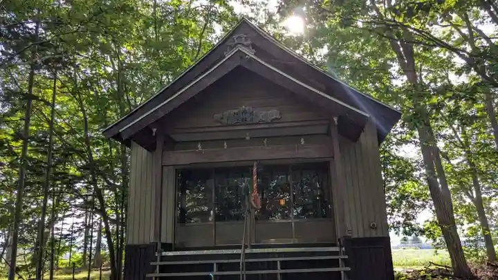 多寄神社の末社・摂社