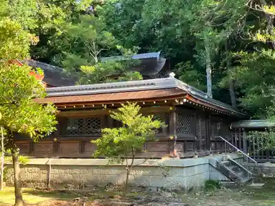 武田神社の本殿・本堂