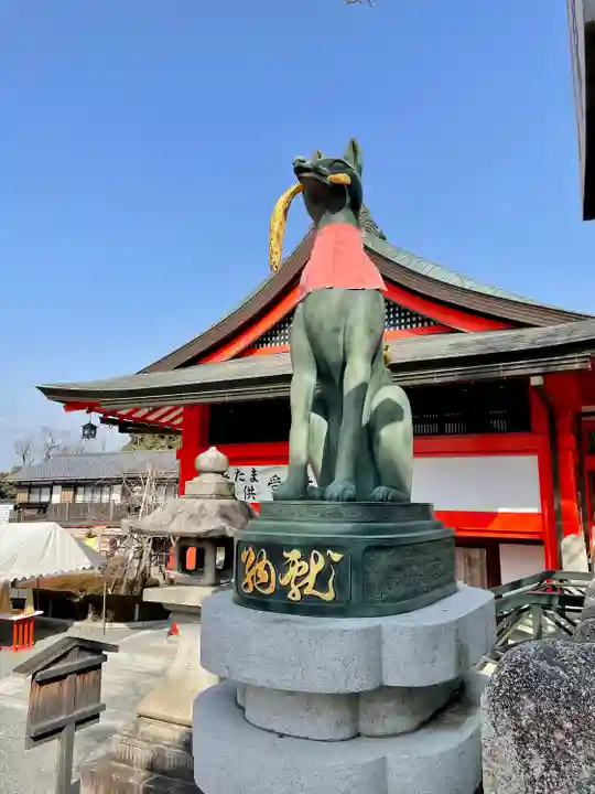 伏見稲荷大社の狛犬