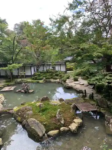 西明寺の庭園