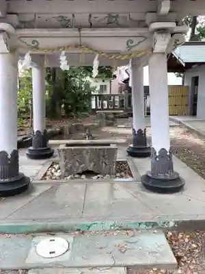 堤治神社の手水舎