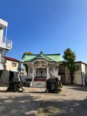 亀高神社の本殿・本堂