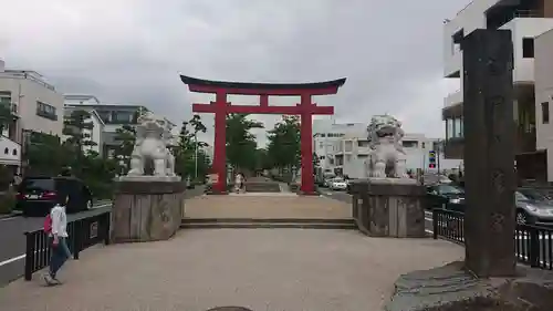 鶴岡八幡宮の鳥居