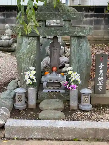 新光寺の地蔵