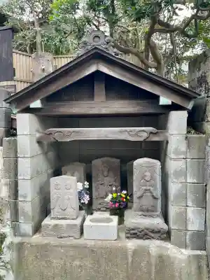 道祖神塔・庚申供養塔の{uncategorized: "未分類", other: "その他", undefined: "問題あり", building: "その他建物", grave: "お墓", sacred_gate: "鳥居", guardian: "狛犬", statue: "像", buddha: "仏像", history: "歴史", nature: "自然", garden: "庭園", animal: "動物", pagoda: "塔", temizu: "手水舎", mountain_gate: "山門・神門", sanctuary: "本殿・本堂", subordinate: "末社・摂社", art: "芸術", scenery: "景色", jizo: "地蔵", ema: "絵馬", goshuin: "御朱印", omikuji: "おみくじ", items: "授与品その他", amulet: "お守り", goshuincho: "御朱印帳", eats: "食事", festival: "お祭り", votive_dance: "神楽", shichigosan: "七五三参", wedding: "結婚式", experience: "体験その他", initially: "初詣", around: "周辺", anti_infection: "感染症対策"}