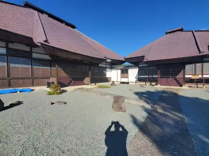 福徳寺の本殿・本堂