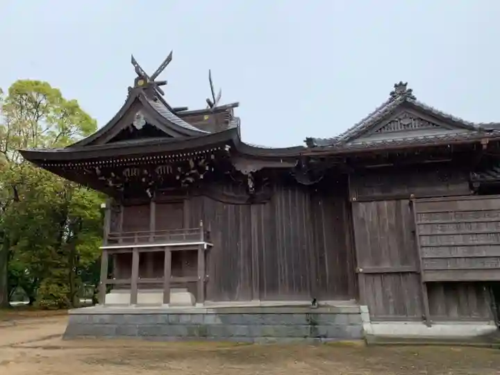 岩岡神社の本殿・本堂