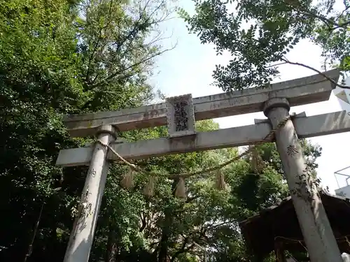 物部神社の鳥居