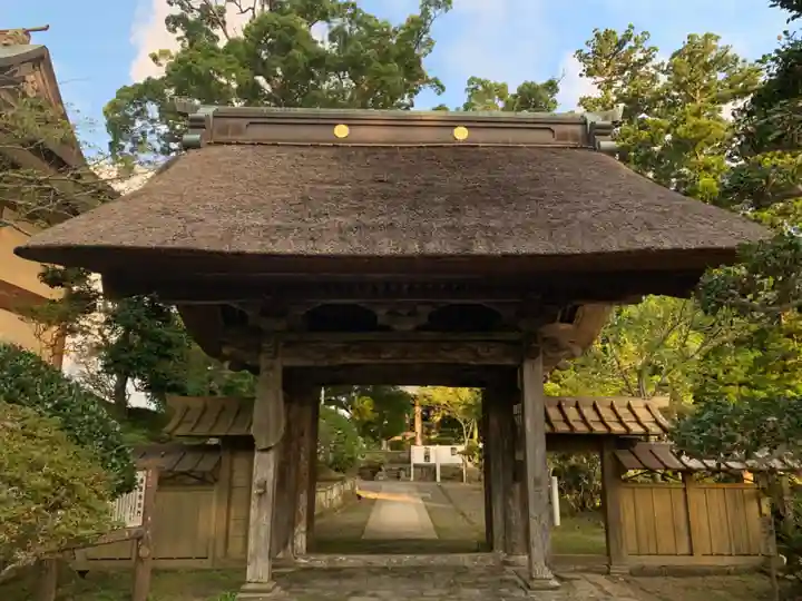 清澄寺の山門・神門