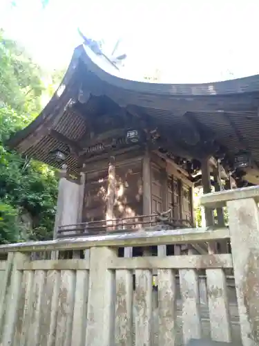 由加神社（和気由加神社）の本殿