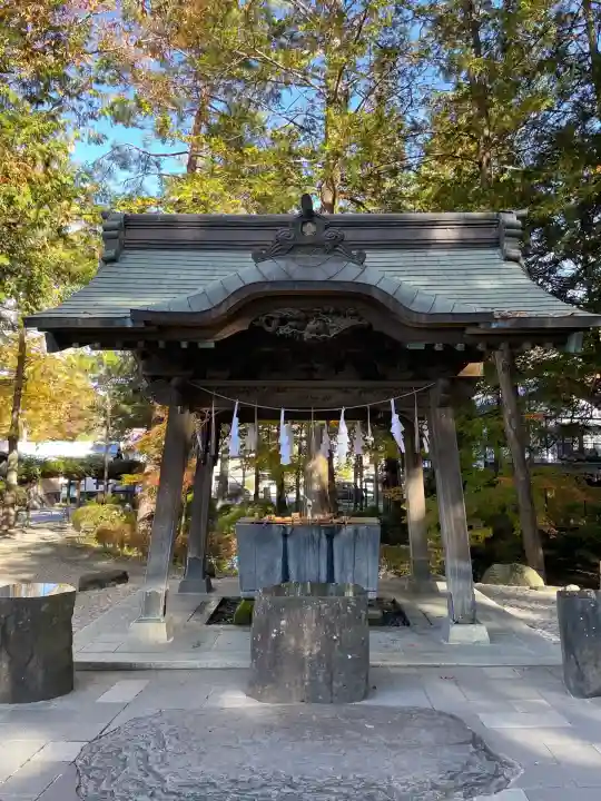 諏訪大社下社秋宮(長野県)