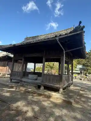 臼杵護国神社の{uncategorized: "未分類", other: "その他", undefined: "問題あり", building: "その他建物", grave: "お墓", sacred_gate: "鳥居", guardian: "狛犬", statue: "像", buddha: "仏像", history: "歴史", nature: "自然", garden: "庭園", animal: "動物", pagoda: "塔", temizu: "手水舎", mountain_gate: "山門・神門", sanctuary: "本殿・本堂", subordinate: "末社・摂社", art: "芸術", scenery: "景色", jizo: "地蔵", ema: "絵馬", goshuin: "御朱印", omikuji: "おみくじ", items: "授与品その他", amulet: "お守り", goshuincho: "御朱印帳", eats: "食事", festival: "お祭り", votive_dance: "神楽", shichigosan: "七五三参", wedding: "結婚式", experience: "体験その他", initially: "初詣", around: "周辺", anti_infection: "感染症対策"}
