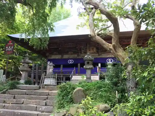 西明寺の本殿・本堂