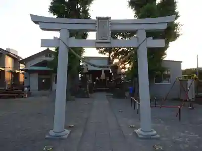 春日神社（下妙典）の鳥居