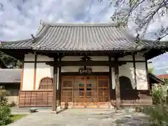 光源寺の本殿