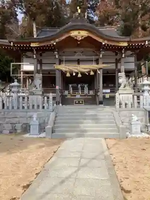 三輪神社の本殿・本堂