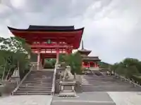 清水寺の山門・神門